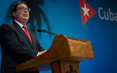 Rodríguez Parrilla denuncia operación contra Cuba desde redes sociales