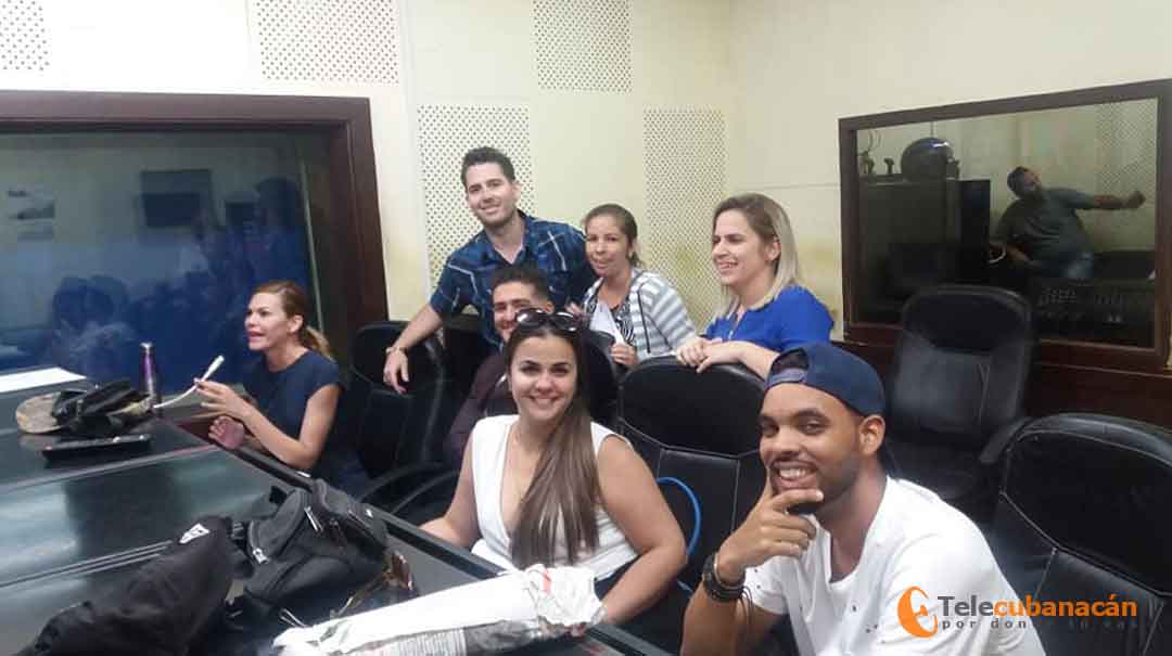 jóvenes Telecubanacán