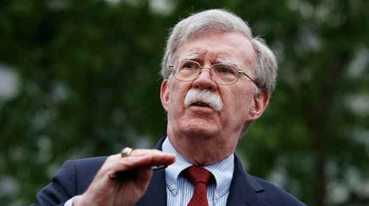 John Bolton, dijo que está dispuesto a dar su testimonio si el Senado lo cita a declarar en el marco del juicio político contra el presidente Donald Trump. Foto: AP.