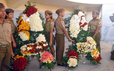 Santiago de Cuba: Ofrendas florales de Raúl y Díaz-Canel al Apóstol