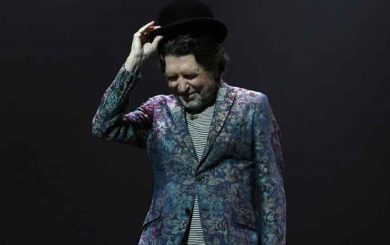 Se recupera Joaquín Sabina tras intervención quirúrgica de urgencia