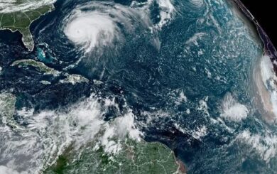 Defensa Civil emite alerta temprana sobre depresión tropical Nueve