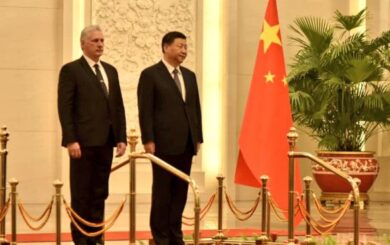 Díaz-Canel es recibido por el presidente chino