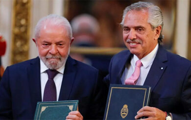 Lula y Alberto Fernández relanzan relaciones bilaterales y dan impulso a proyecto de moneda común