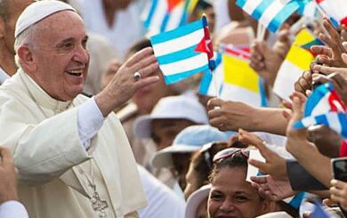 Papa Francisco agradece al pueblo cubano su ejemplo de colaboración