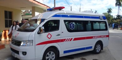 Llegan a Villa Clara primeras ambulancias para el sistema provincial de Salud