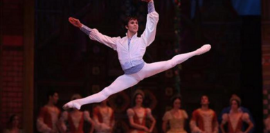 Primer bailarín Dani Hernández designado como nuevo director de la Escuela Nacional de Ballet