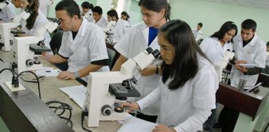 Cuba graduará este año más de 12 000 nuevos profesionales en Ciencias Médicas