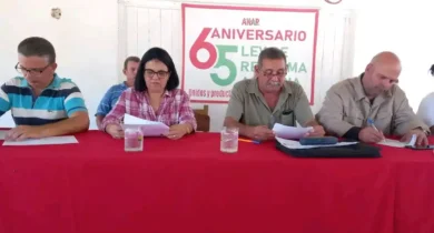 Intercambian máximas autoridades villaclareñas con Movimiento Político Productivo 90 X 90 en Camajuaní