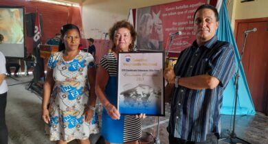 Trabajadores del combinado de rones en Camajuaní ratificaron la condición de Colectivo Vanguardia Nacional por 41 años consecutivos