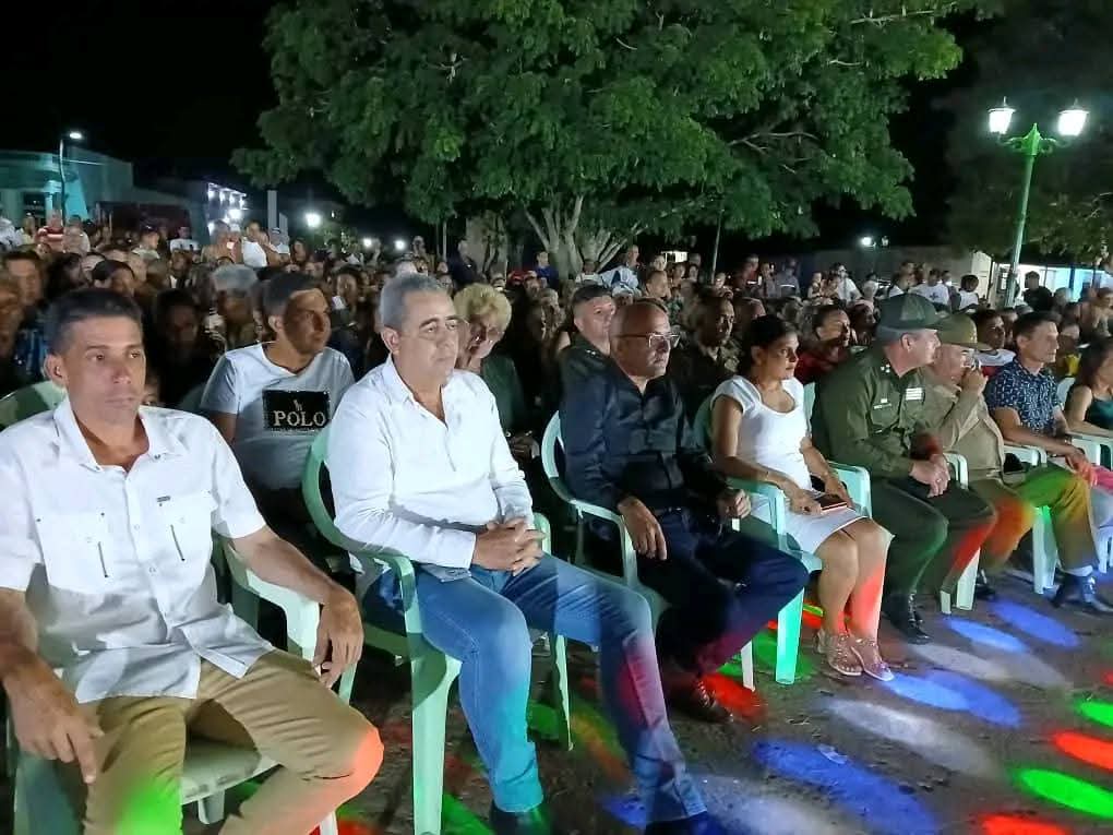 Gala Cultural Por un 26 de Victorias