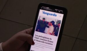 IMG-20250805-WA0047-300x178 Vanguardia, una editora que se transforma a sus 63 años