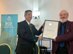 IMG-20251025-WA0052-300x225 Cerró Convención UCLV 2025, un compromiso por la ciencia y la innovación
