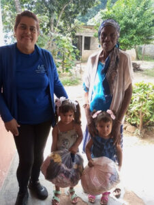 IMG-20251120-WA0012-226x300 Ayuda solidaria a las provincias orientales