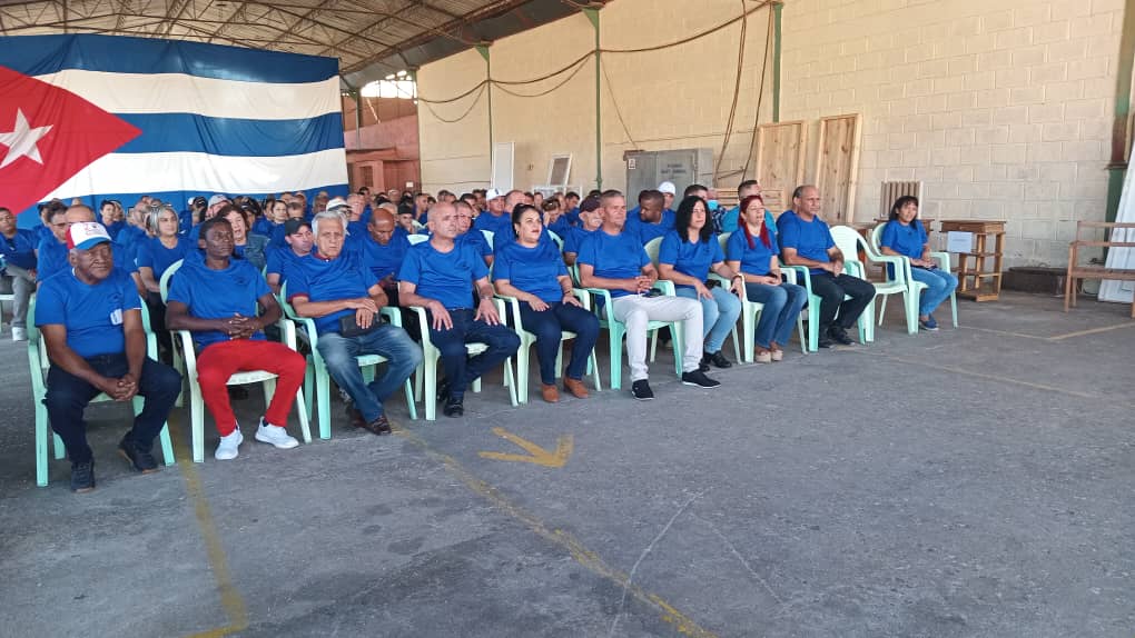 Celebra Villa Clara Día del Constructor 4 IMG 20251205 WA0122