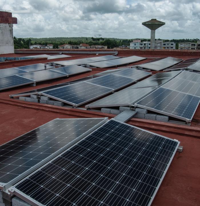 Lidera Villa Clara desarrollo de energías renovables en entidades estatales y no estatales 3 f0424725