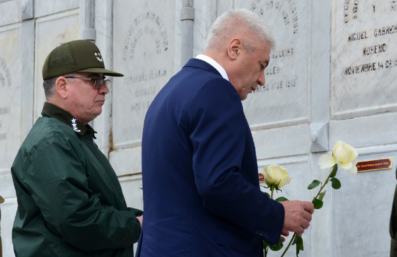 0120 rinde honores ministro ruso a cubanos caidos en venezuela 2