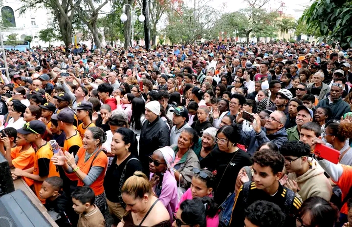 Béisbol: Villa Clara, de naranja, recibe a los Leopardos Azucareros