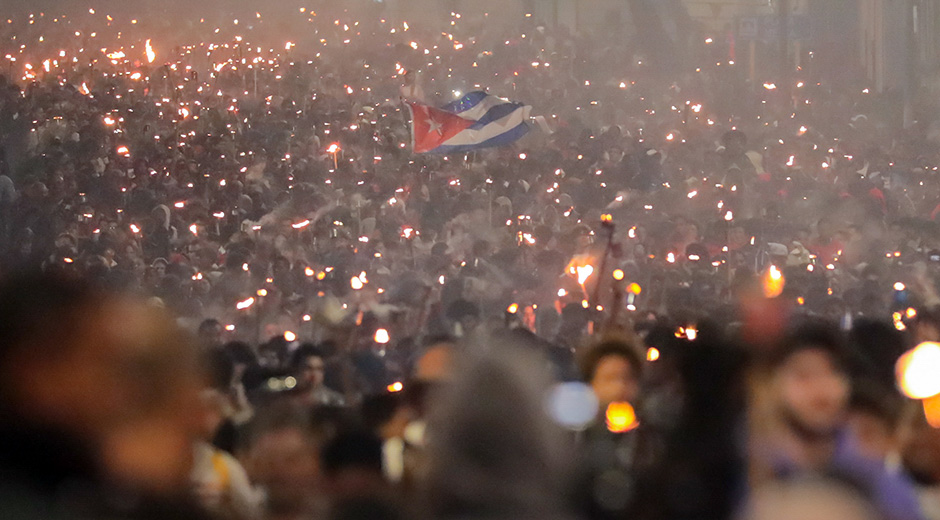 Con las antorchas del centenario en alto, la juventud cubana vuelve a marchar por Martí y Fidel 3 Desfile de las Antorchas 2026 07