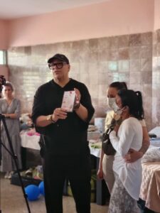 IMG-20260112-WA0230-225x300 La magia de Caricias