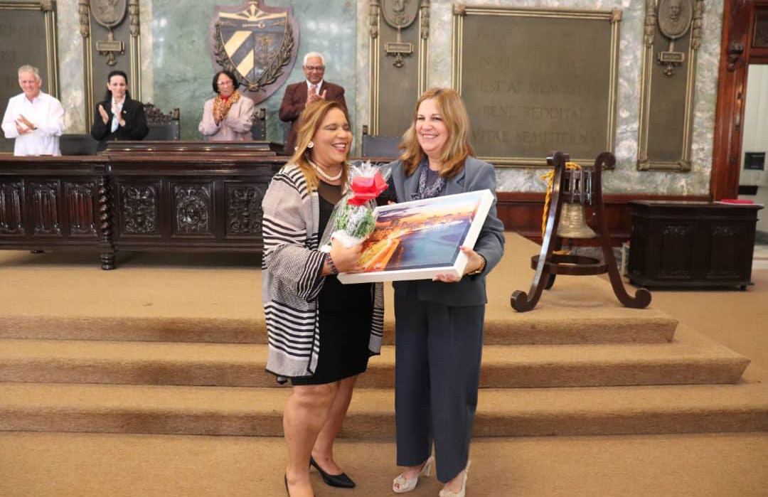 Entregan Premio Nacional de Derecho 2025 a Mayda Goite Pierre 2 0227 premio mayda goite