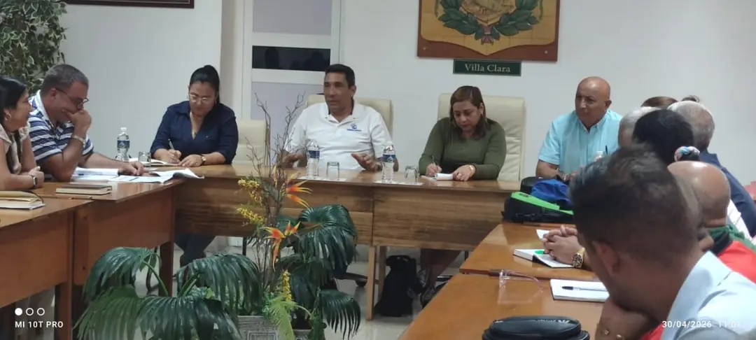 Evalua Ministro del Transporte marcha de las tareas del sector