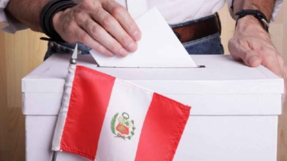 Más de 27 millones de peruanos salen a las urnas para elegir nuevo presidente 2 IMG 7897