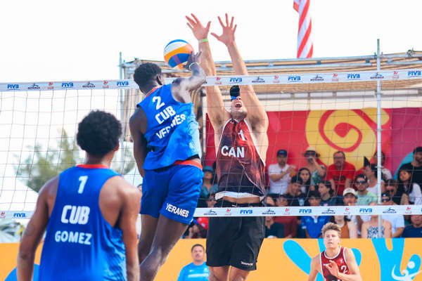 Cubanos avanzan a cuartos de final en Circuito Norceca de Voleibol de playa