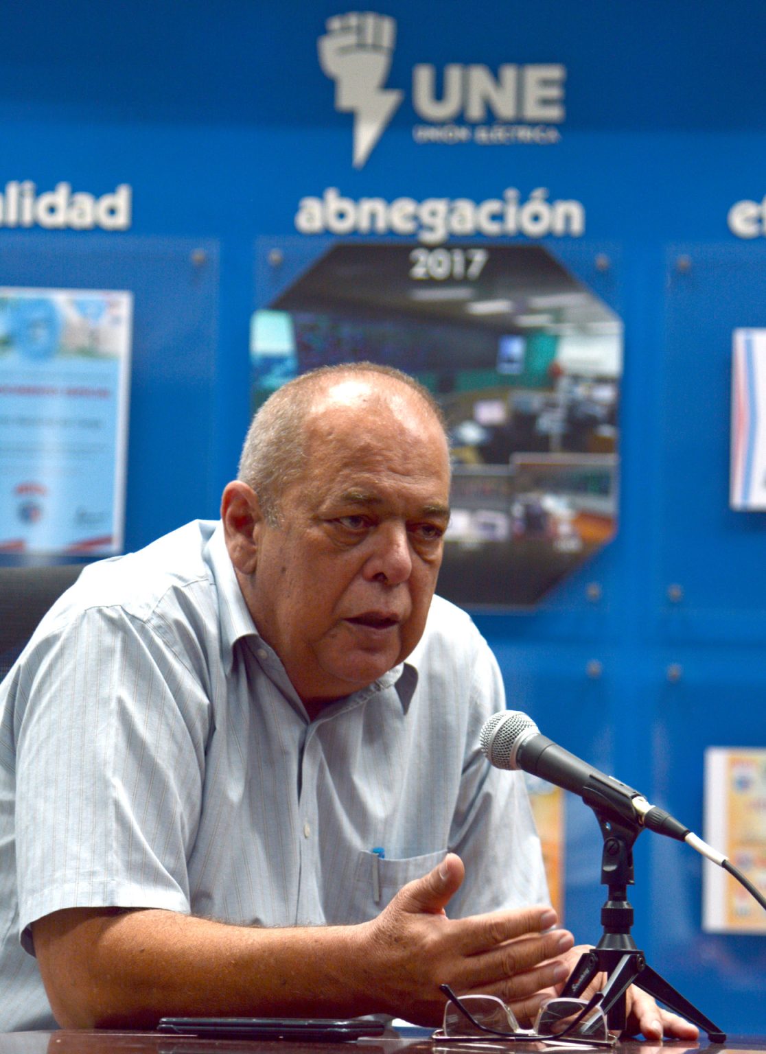 Por qué se han incrementado las horas de apagón en Cuba El ministro de Energía responde