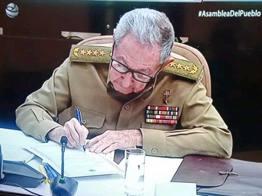 Medios chinos de comunicación exponen hostilidad de EEUU contra Cuba 2 an raul castro juramento
