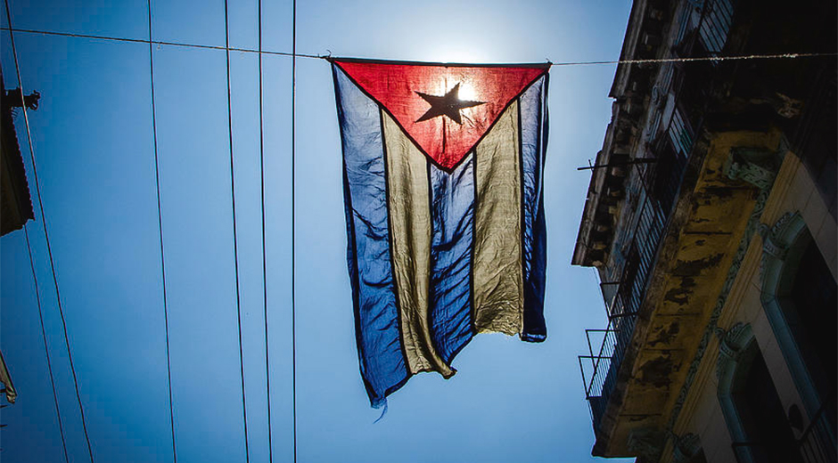 bandera cubana luz