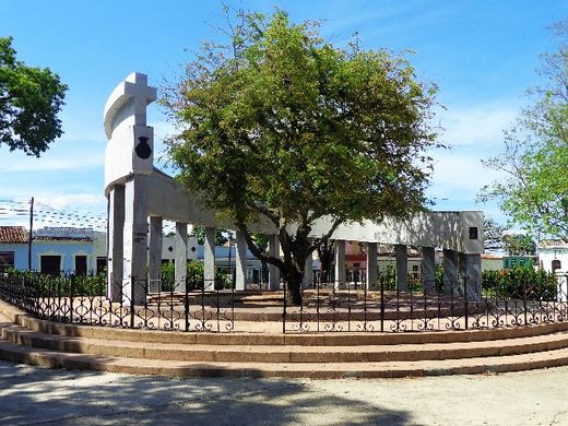 Felicita Presidente cubano a Santa Clara en su 337 aniversario 2 520px Sitio fundacional Sta Clara