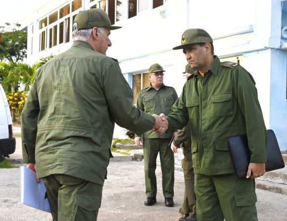 Día de la Defensa: Díaz-Canel chequea preparación territorial en Habana del Este 3 IMG 20260718 164351 279 580x446 1