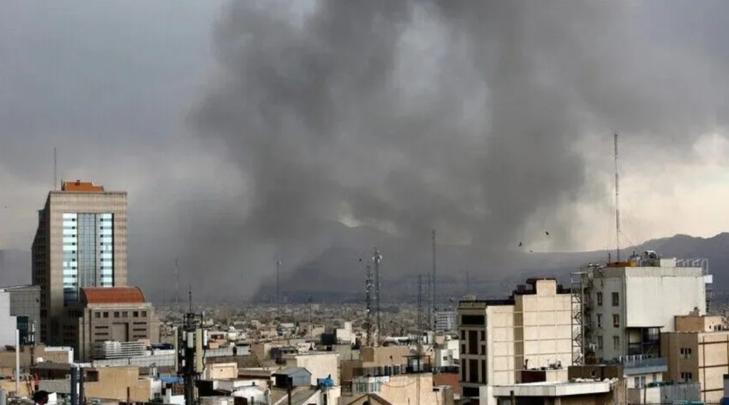 Estados Unidos lanza nueva oleada de bombardeos contra Irán 4 ataque a iran 1