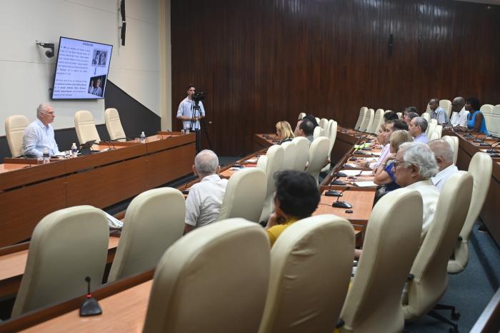 Cuba seguirá priorizando la atención a las personas con enfermedad renal crónica 4 f0447807
