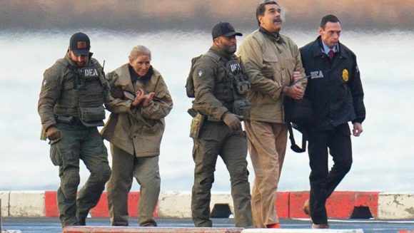 Maduro califica de falsas las nuevas acusaciones de tortura en su contra 2 maduro cilia e1792085623841